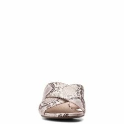 Women's Clarks, Caroleigh Erin Sandal 9 Women's Clarks, Caroleigh Erin Sandal -Anuschka shop 1 2321215 ZM 2