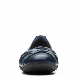 Women's Clarks, Sara Clover Flat 10 Women's Clarks, Sara Clover Flat -Anuschka shop 1 2361401 ZM 2